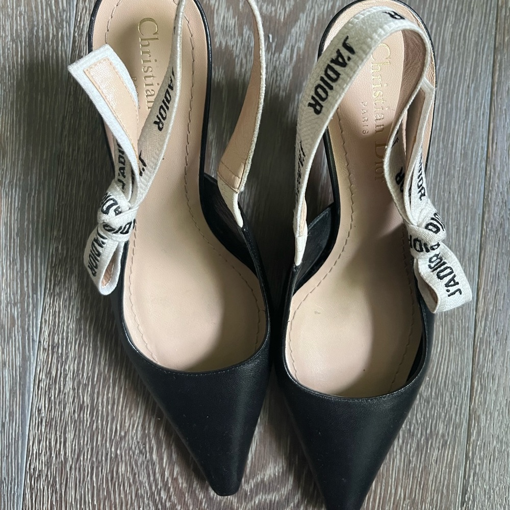 Excellent condition Dior J’Adior kitten heels size 37